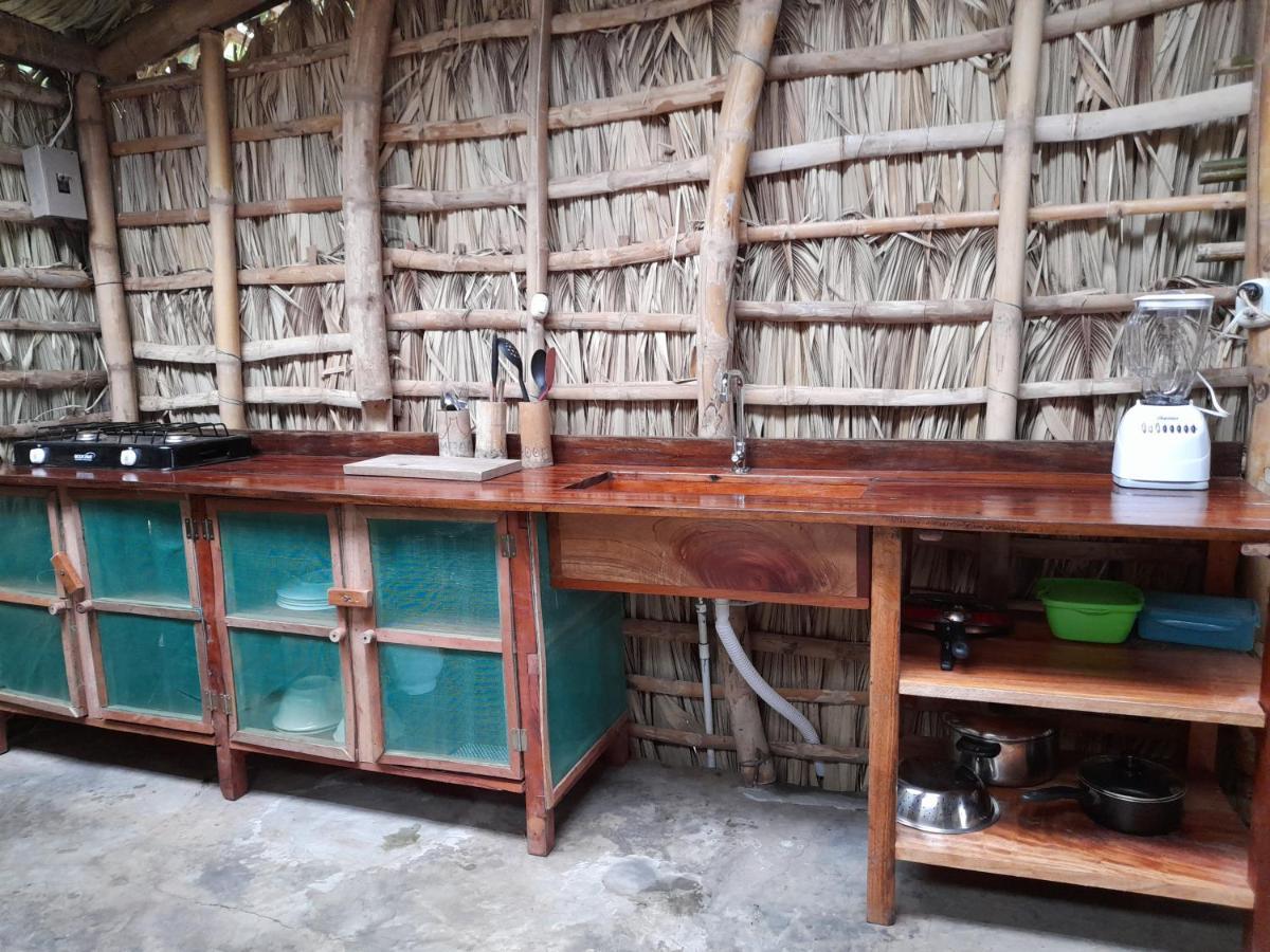El Bamboo Cabins Balgue Exterior photo